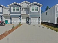 Building Photo - MOVE-IN SPECIAL: $500 off first month's re...