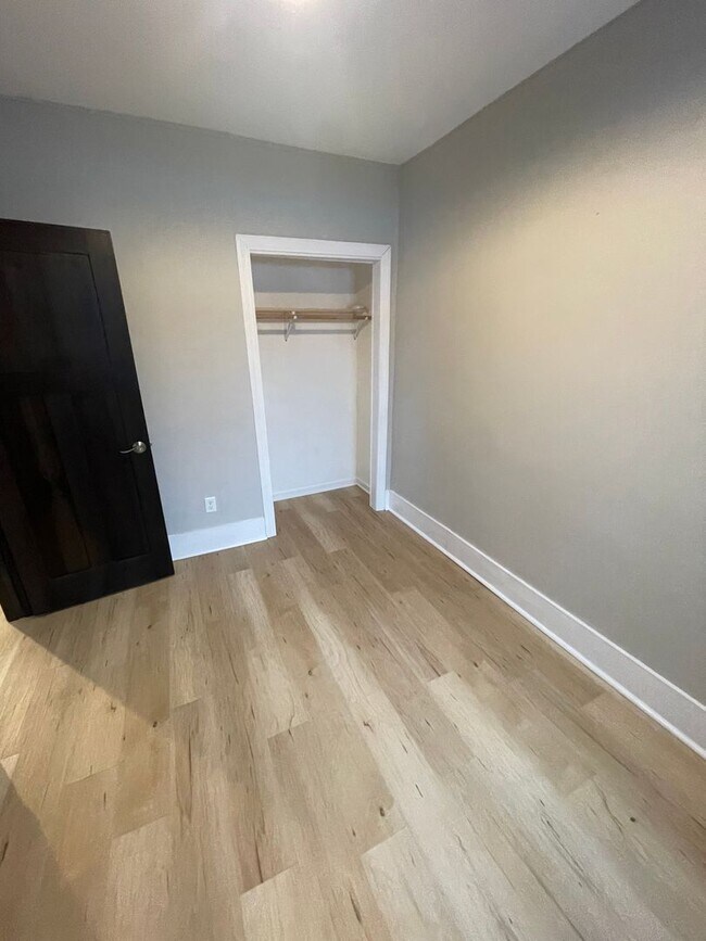 Building Photo - AVAILABLE AUGUST! - 2 Bed, 1 Bath Home In Superior!