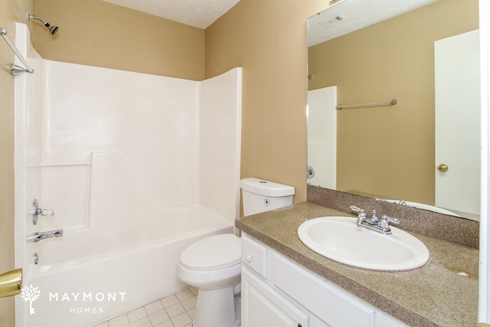 Building Photo - 913 Mister Lake Ct