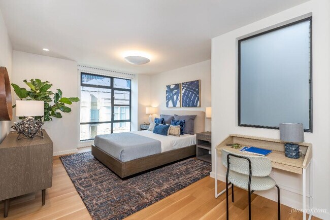 Building Photo - 17 Guy Pl