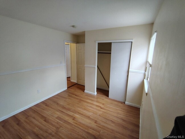 Building Photo - 122 W 1st St