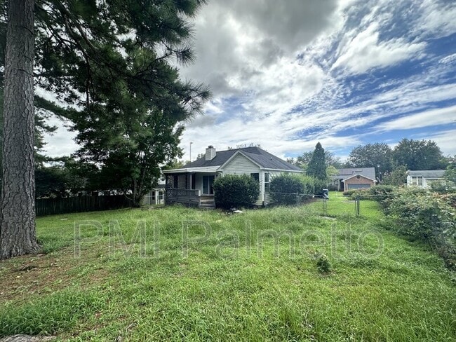 Building Photo - 117 Grimsby Ln