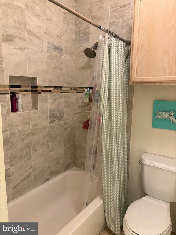 Building Photo - 1571 Spring Gate Dr.