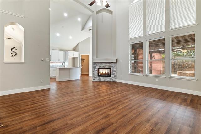 Building Photo - 4017 Strattford Dr