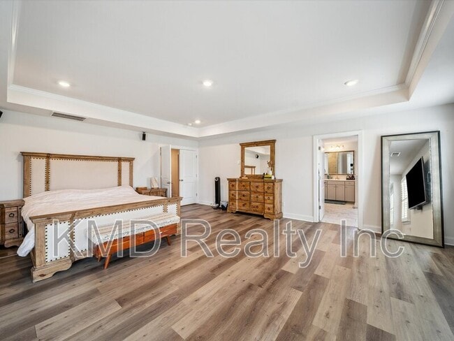 Building Photo - 6112 Willow Pin Ln