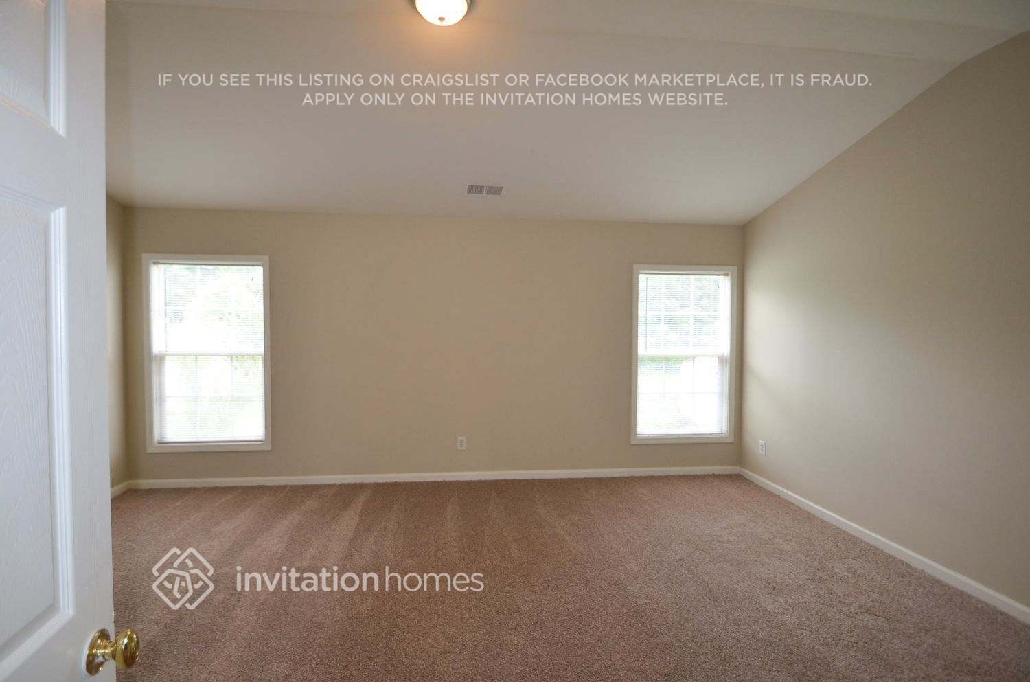 Building Photo - 6210 Roseway Ct
