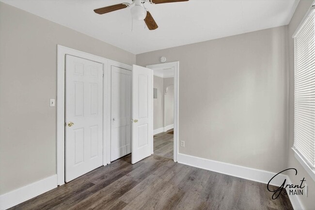 Building Photo - 14541 Kentfield St