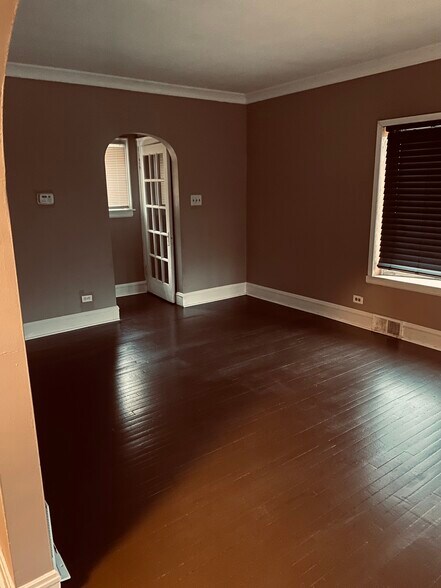 Building Photo - 1236 S 14th Ave