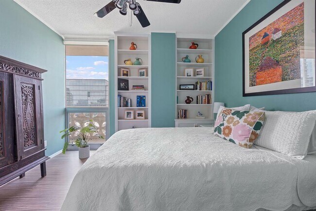 Building Photo - 1801 Lavaca St