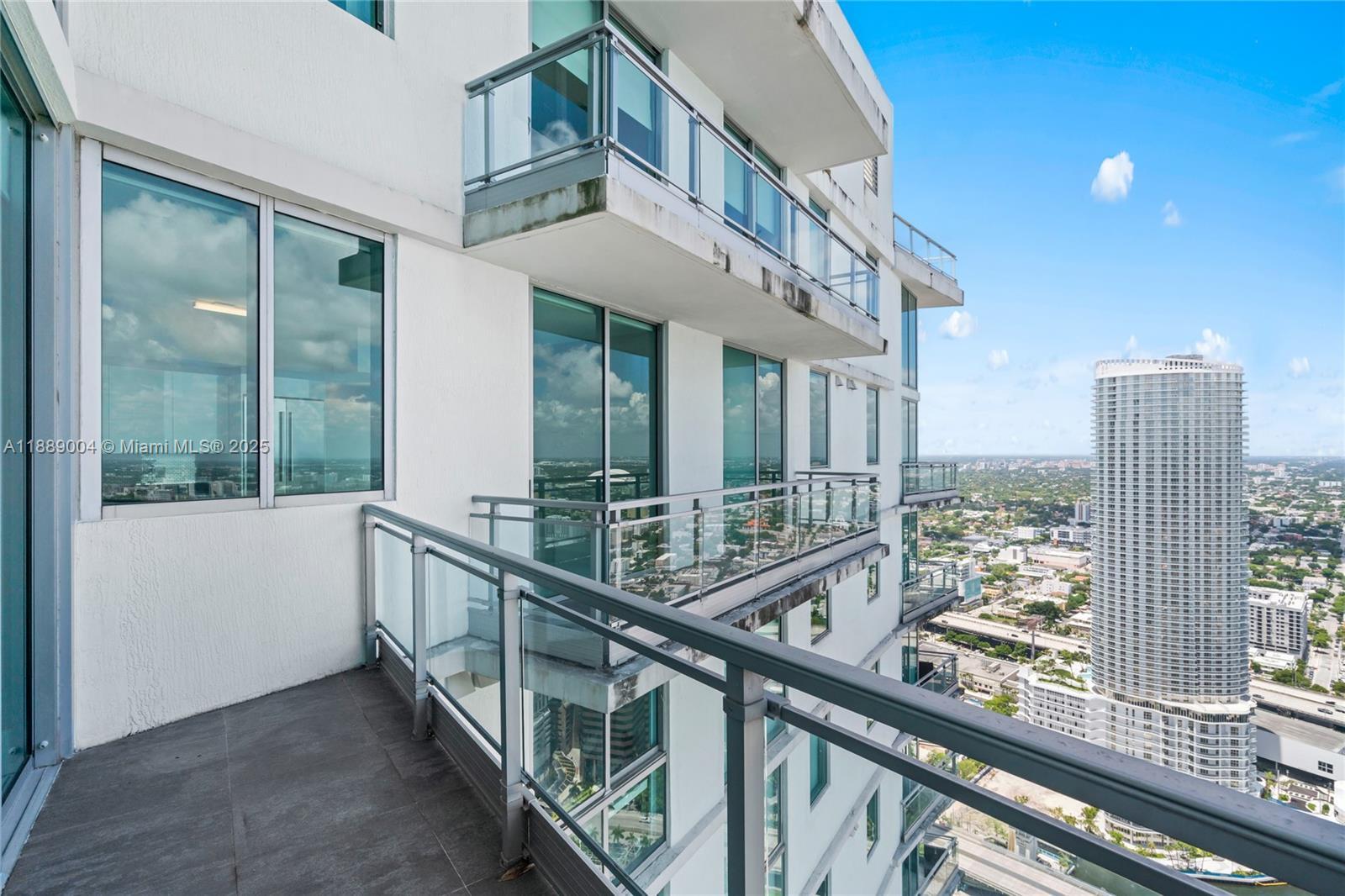 Building Photo - 92 SW 3rd St