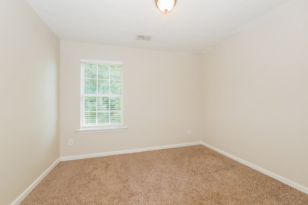 Building Photo - 1002 Allegiance Dr