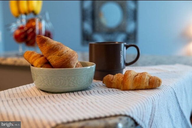 Building Photo - 14317 Climbing Rose Way