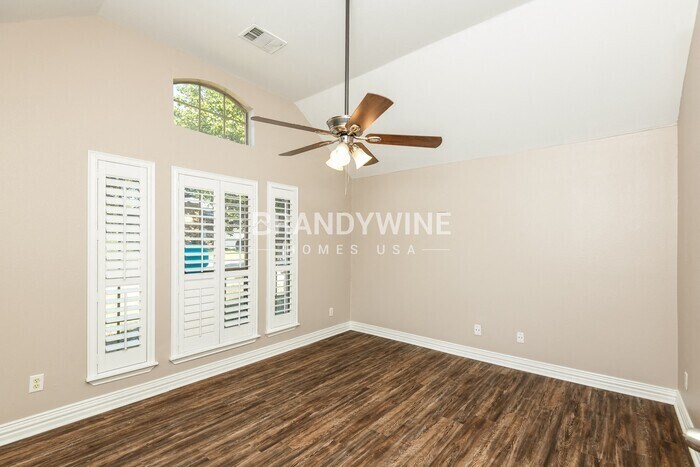 Building Photo - 4804 Deal Dr