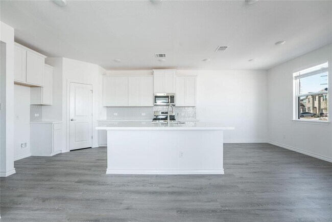 Building Photo - 103 Thurman Holt Rd