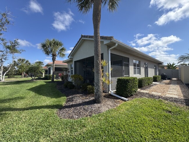 Building Photo - 462 Montelluna Dr