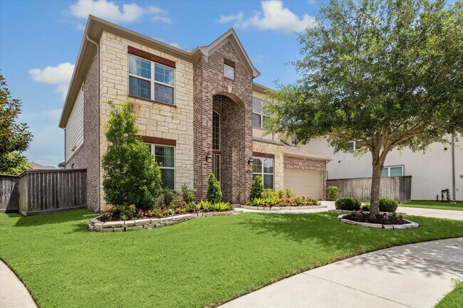 Building Photo - 1911 Donna Temple Ct