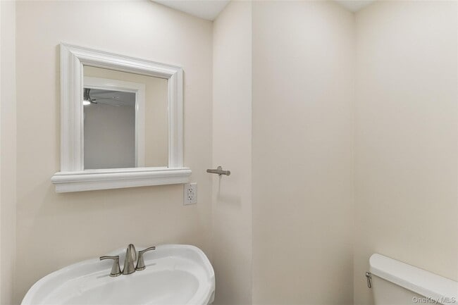 Building Photo - 17425 County Rd 48