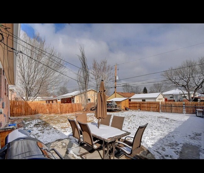 Building Photo - 4720 Alcott St