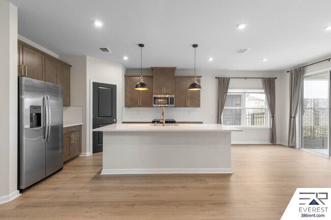 Building Photo - 249 Montgomery Ct