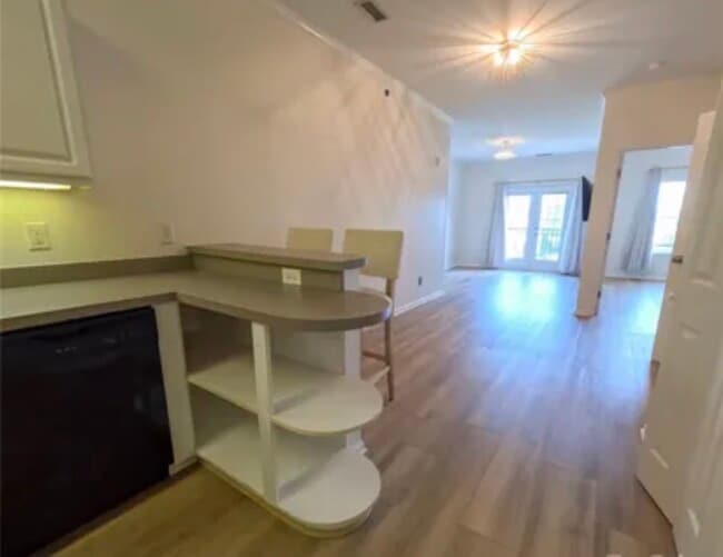 Building Photo - 1410 4th St Dr NW