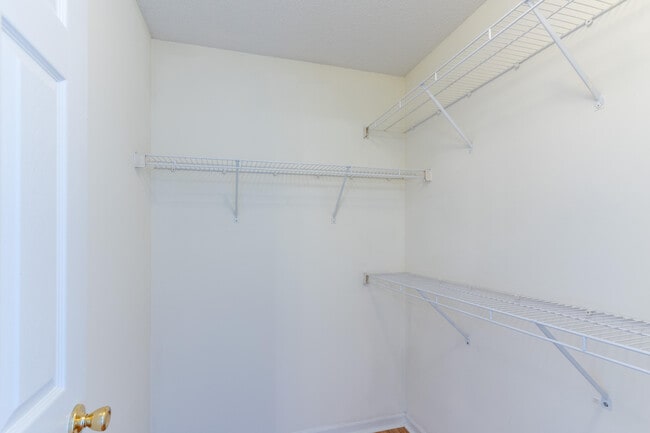 Building Photo - 202 Nikki Way