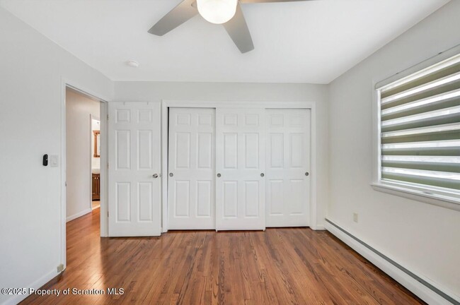 Building Photo - 107 Carteret Dr