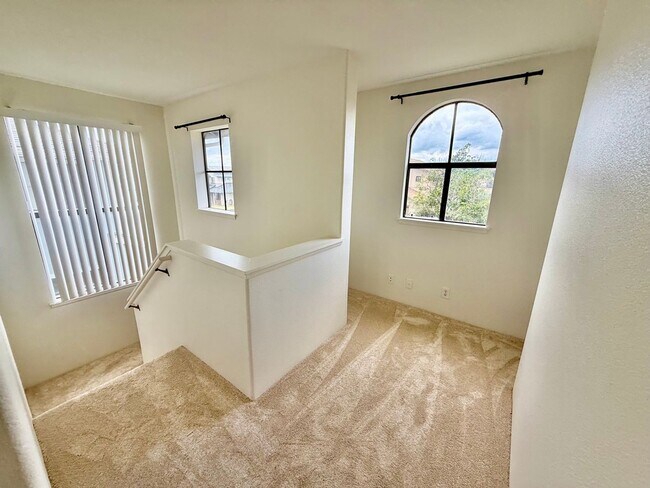 Building Photo - Mililani Mauka/3BR/2.5BA/Garage