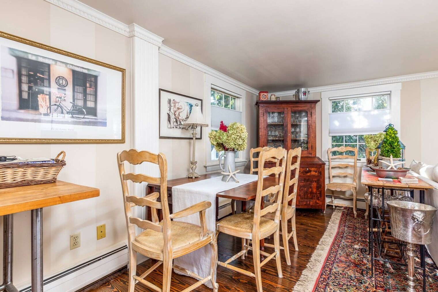 Building Photo - 27 Blaney St