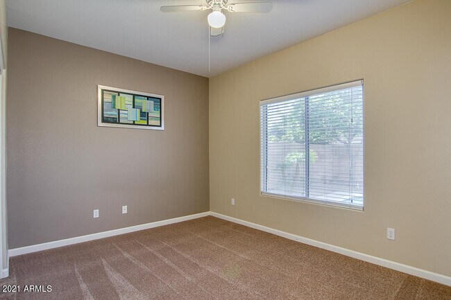 Building Photo - 2460 N 132nd Ave
