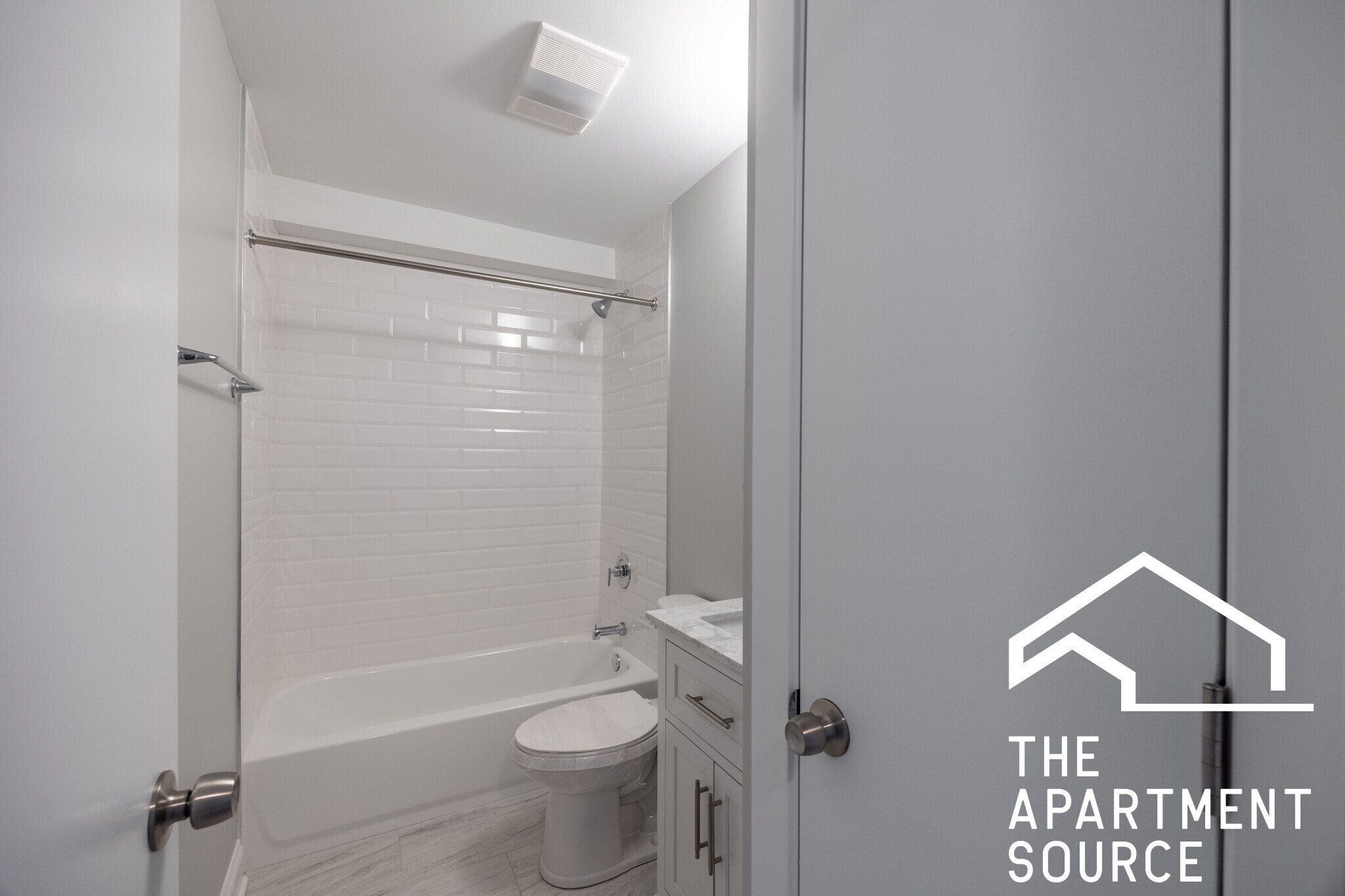 Building Photo - 752 W Gordon Ter