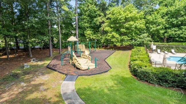 Building Photo - 56 Stonelake Cir