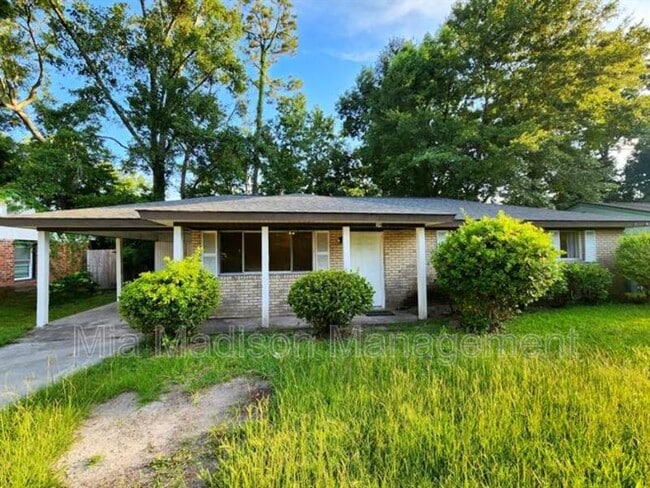 Primary Photo - 39 E Fairmont Ave