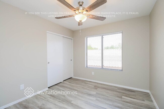 Building Photo - 696 N Coral Key Ave