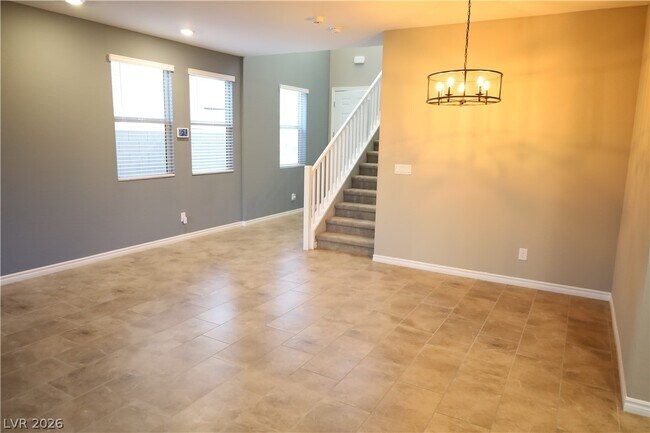 Building Photo - 6547 Smithville Ave