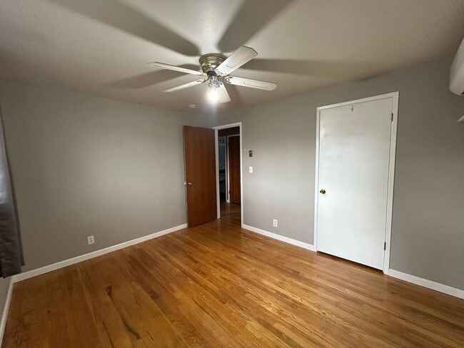 Building Photo - Spacious Single-Story Home on Corner Lot