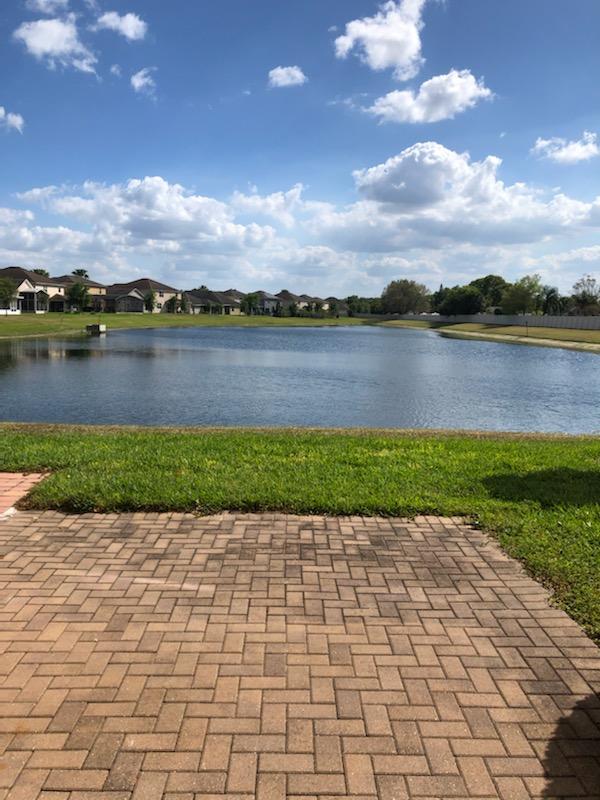 Building Photo - 1139 Honey Blossom Dr