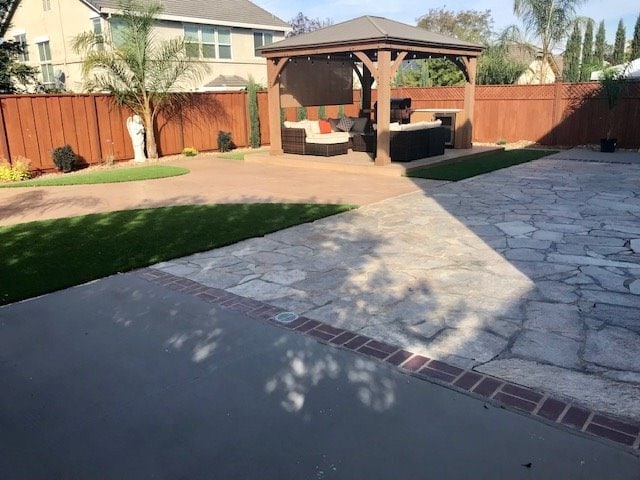 Building Photo - Livermore Single Family Home 2 Houses Down...