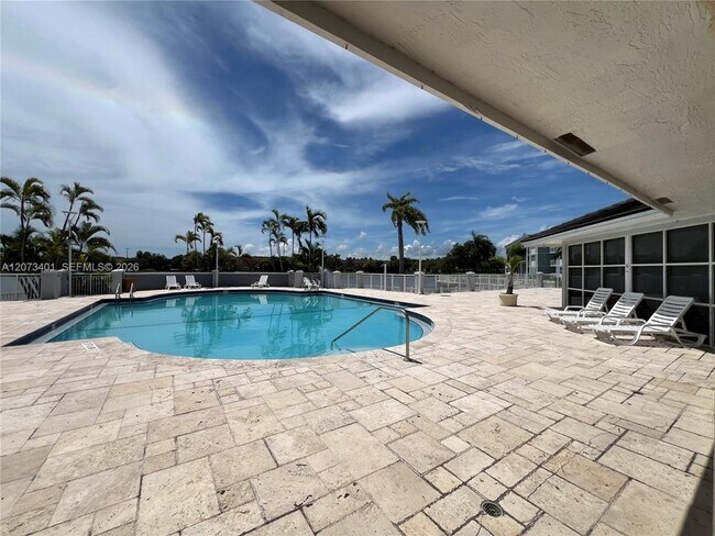 Building Photo - 8580 SW 212th St