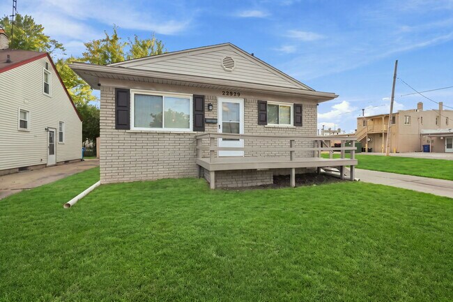 Building Photo - 22529 Tuscany Ave
