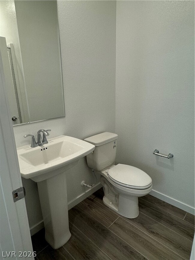 Building Photo - 2552 Venetia Pointe St