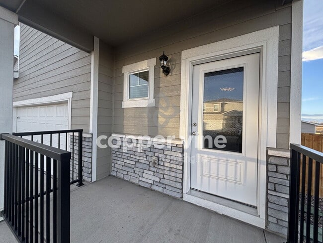 Building Photo - 7415 Dolores Ave