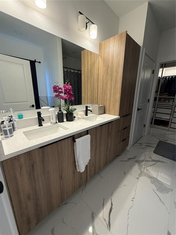 Building Photo - 6288 Chorus Dr