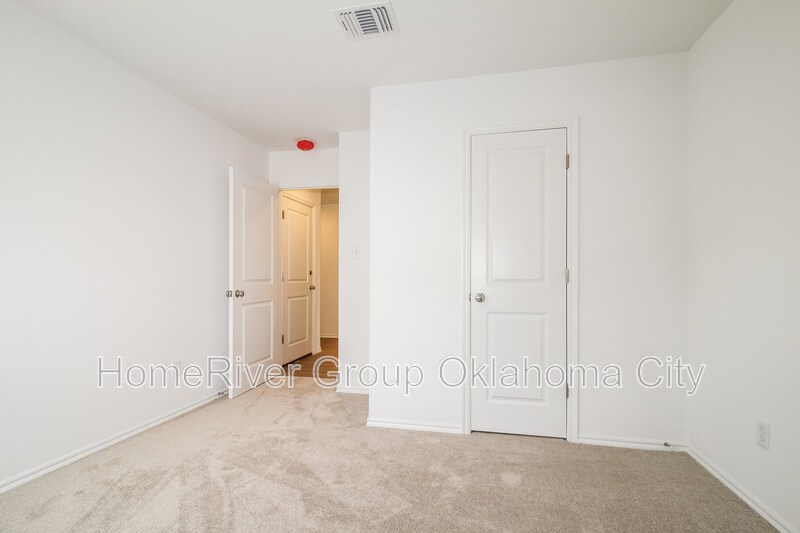 Building Photo - 3740 Palmetto Blf Dr