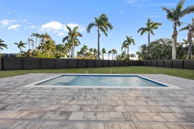Building Photo - 112 Bayshore Dr