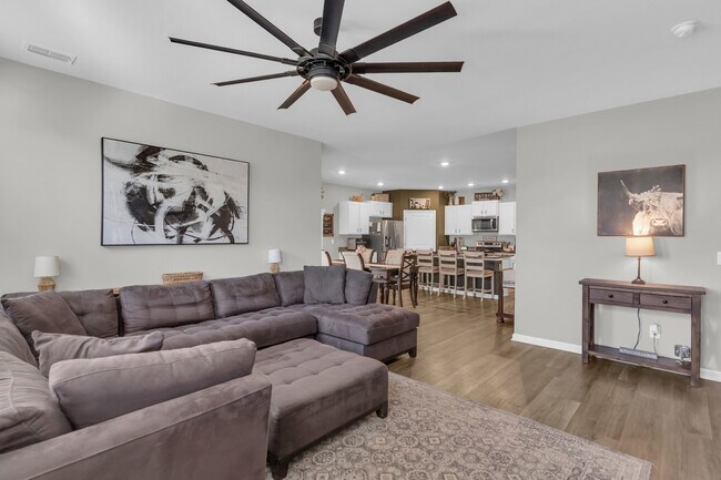 Building Photo - 1049 Burled Oak Rdg Lp SE