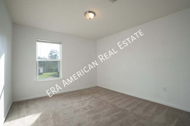 Building Photo - 4907 Kensington Ln