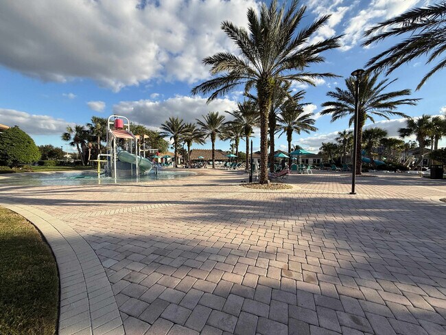 Building Photo - 610 Sticks St