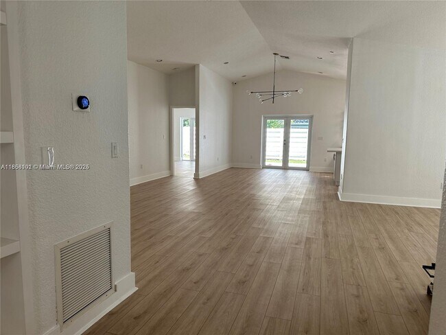 Building Photo - 14609 SW 143rd Ct