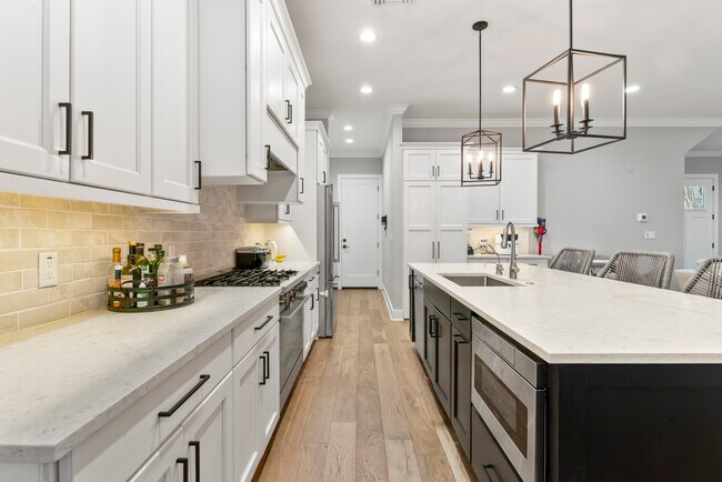 Building Photo - 3314 W Villa Rosa St