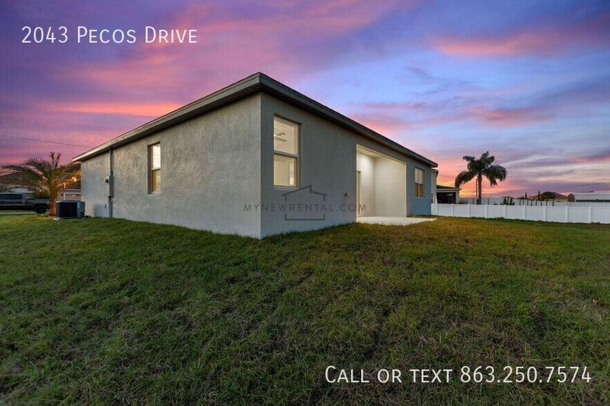 Building Photo - 2043 Pecos Dr